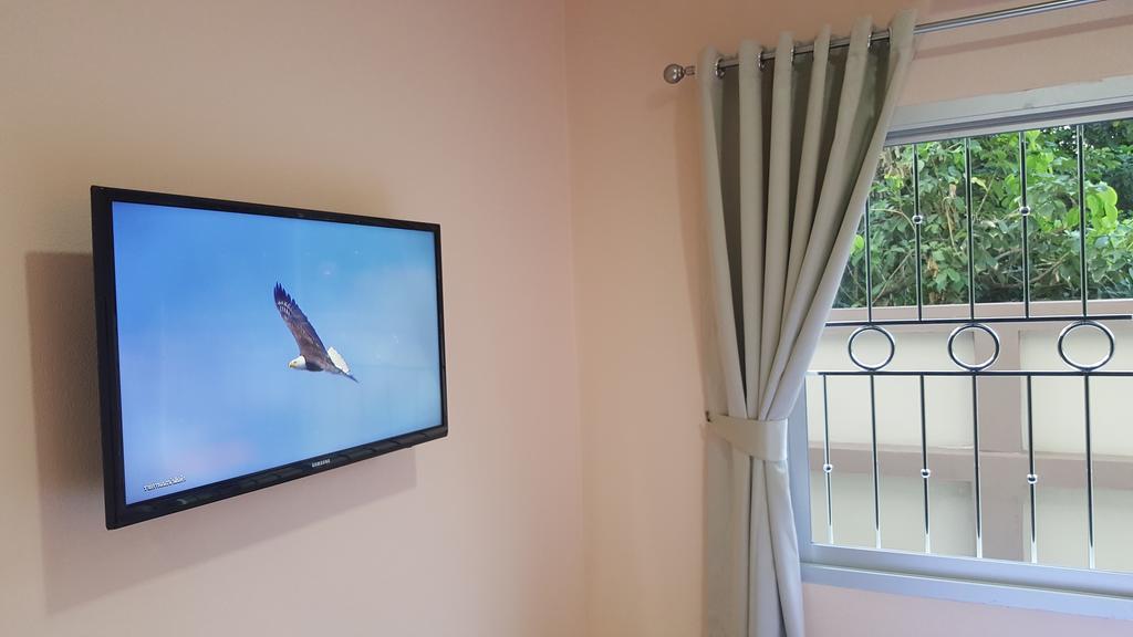 Jirasin Hotel & Apartment Ρανόνγκ Δωμάτιο φωτογραφία