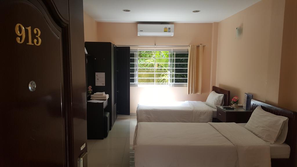 Jirasin Hotel & Apartment Ρανόνγκ Εξωτερικό φωτογραφία