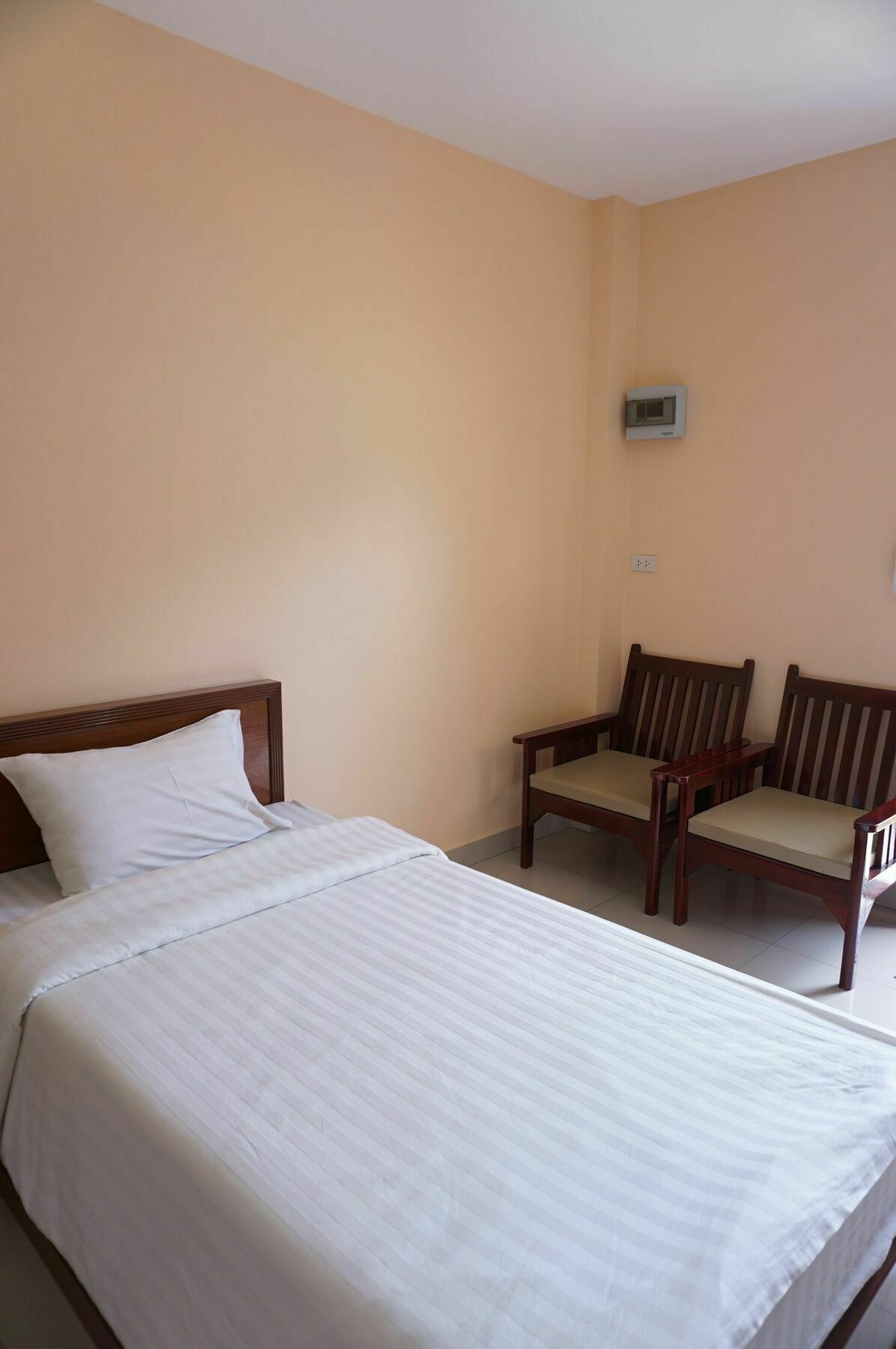 Jirasin Hotel & Apartment Ρανόνγκ Εξωτερικό φωτογραφία